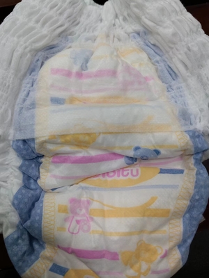 Dokumasız Kumaş Bebek Pantolonu Yukarı Çekin Bebek Bezi Tek Kullanımlık Sınıf B